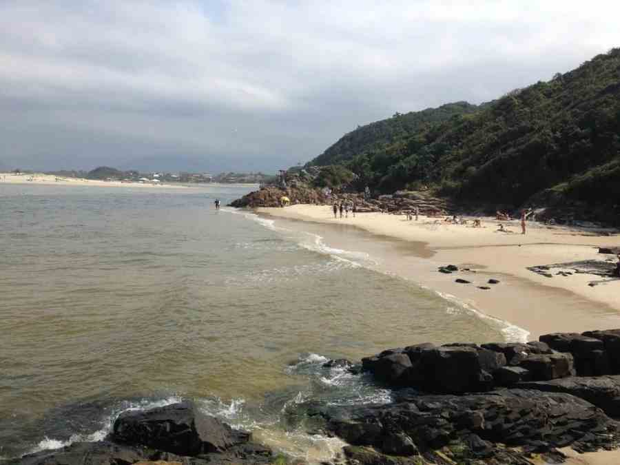 Praia de Pedras Altas beach