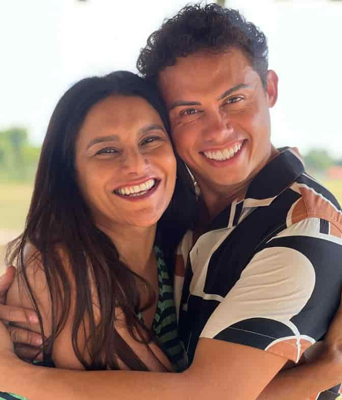Silvero Pereira e sua esposa